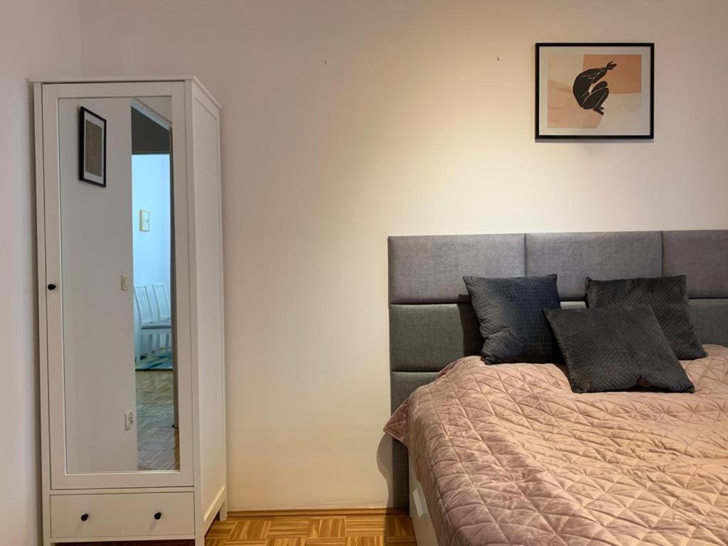 Apartament Zieleniec ทอรูน ภายนอก รูปภาพ