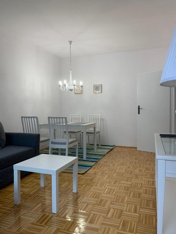 Apartament Zieleniec ทอรูน ภายนอก รูปภาพ